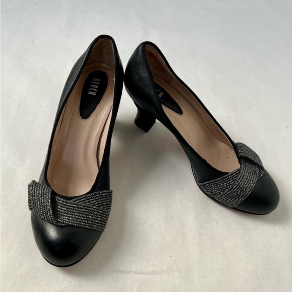Bloch Women's Dance Shoes in Black Size US 8.5 Comfort leather block heels pumps